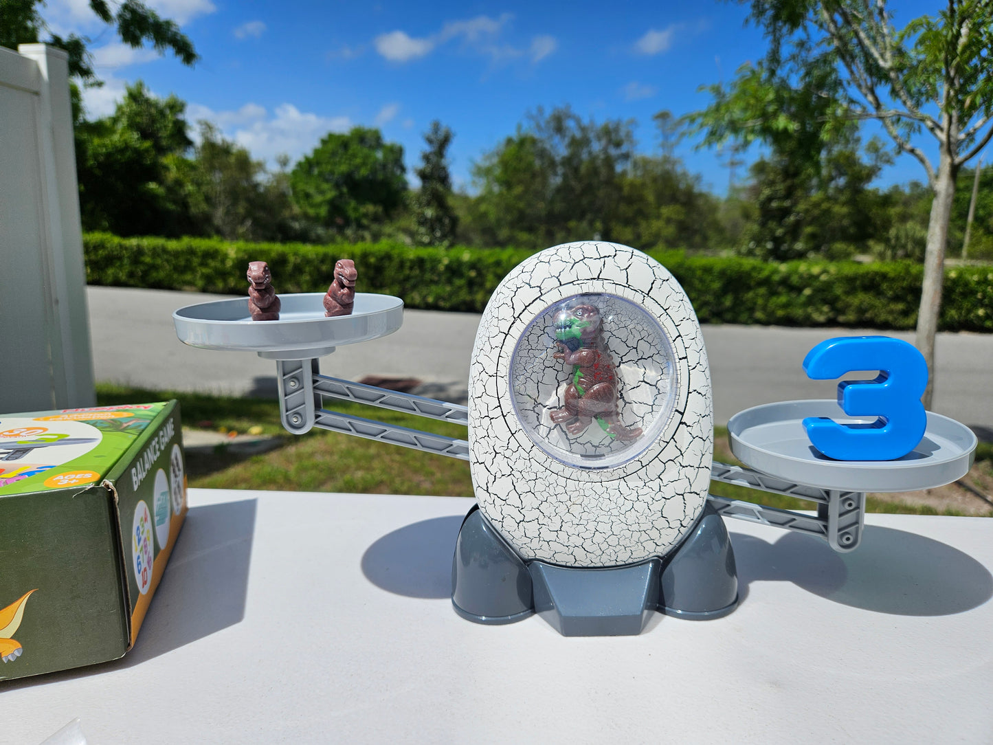 DinoScale – Educational Balance Toy for Little Mathematicians
