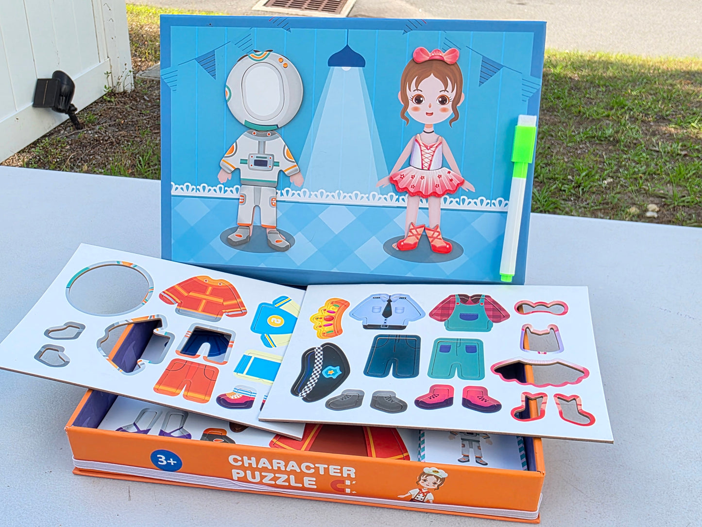 Think & Tell – Magnetic Character Story Builders age 2+