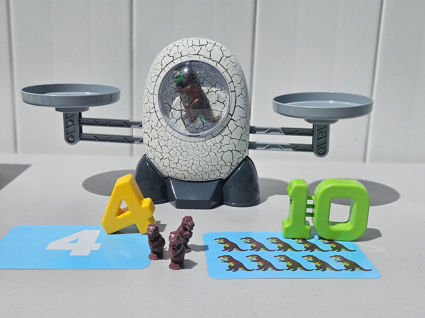 DinoScale – Educational Balance Toy for Little Mathematicians