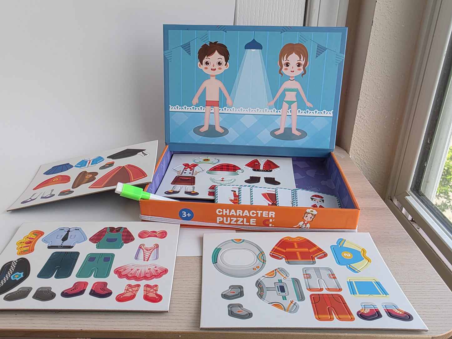 Think & Tell – Magnetic Character Story Builders age 2+